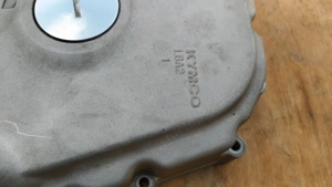 Kymco Xciting 500 gyújtásfedél - kép 4