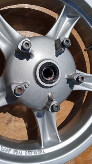 Kymco Xciting 500 első felni - kép 4