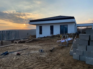 Acélból lakóház? 5 hónap alatt? - kép 4