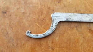 Kymco People GT 125 - 200 hátsó lengéscsillapító állító kulcs - kép 2