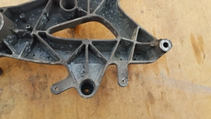 Kymco People GT 125 - 200 hátsó lengőkar - kép 4