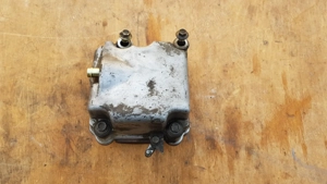 Kymco People GT 125 - 200 szelepfedél - kép 1