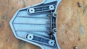 Kymco People GT 125 - 200 hátsó kapaszkodó - kép 6