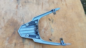 Kymco People GT 125 - 200 hátsó kapaszkodó - kép 8