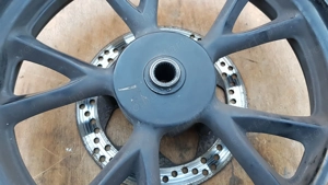 Kymco People GT 125 - 200 hátsó felni - kép 3