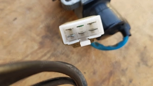 Kymco People GT 125 - 200 gyújtáskapcsoló - kép 2