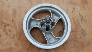 Kymco dink 125 - 150 12"-os első felni - kép 8