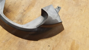 Yamaha Majesty YP 250 hátsó lámpa alatti idom 3 - kép 2