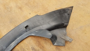 Yamaha Majesty YP 250 hátsó lámpa alatti idom 3 - kép 7