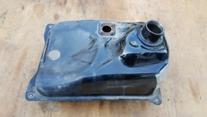 Yamaha Majesty YP 250 üzemanyag tank - kép 4