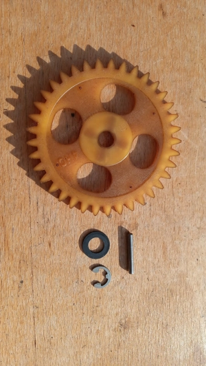 Yamaha Majesty YP 250 olajpumpa megható fogaskerék - kép 2