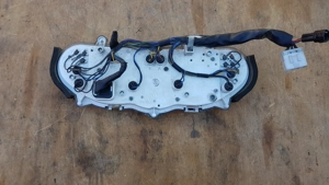 Yamaha Majesty YP 250 SG04 km óra - kép 8