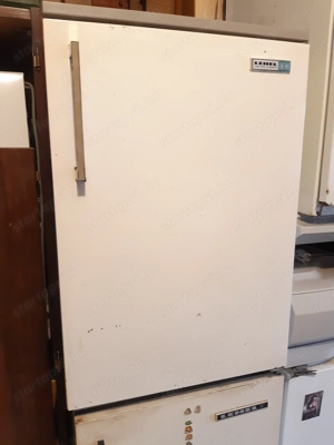 Retro Lehel** 160 19L-es hűtőgép kis fagyasztóval működő