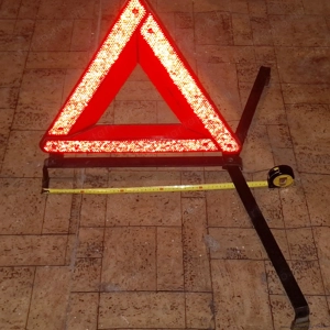 Masszív robusztus erős elakadásjelző, szétnyitható acél lábakkal, tokkal, eladó