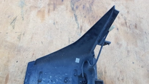 Peugeot Satelis 400 hátsó sárvédő - kép 3