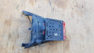 Peugeot Satelis 400 hátsó sárvédő