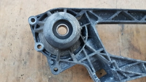 Peugeot Satelis 400 hátsó lengőkar - kép 2