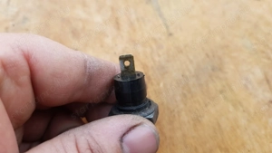 Peugeot Satelis 400 olajnyomás gomba - kép 2