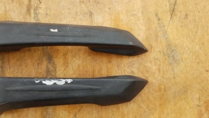 Peugeot Satelis 400 hátsó kapaszkodó pár - kép 3