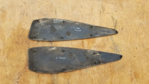 Peugeot Satelis 400 gumiszőnyeg pár középső - kép 3