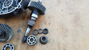 Peugeot Satelis 400 hátsó végáttétel - kép 10