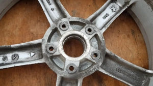 Peugeot Satelis 400 hátsó kerék - kép 6