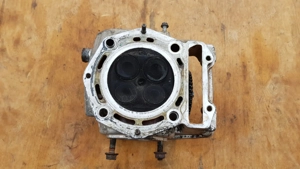 Peugeot Satelis 400 hengerfej - kép 10