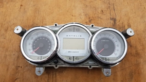 Peugeot Satelis 400 km óra - kép 9