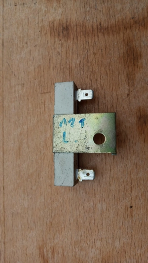 Suzuki Burgman UH 125 - 150 ellenállás - kép 2