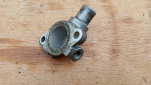 Suzuki Burgman UH 125 - 150 termosztát fedél - kép 6