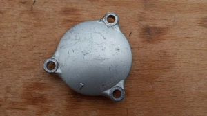 Suzuki Burgman UH 125 - 150 olajszűrő fedél - kép 3