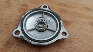 Suzuki Burgman UH 125 - 150 olajszűrő fedél - kép 4