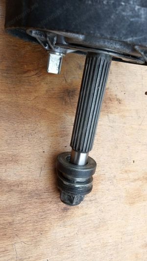 Suzuki Burgman UH 125 hátsó végáttétel - kép 3