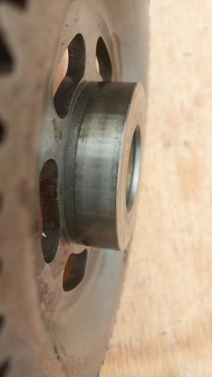 Suzuki Burgman UH 125 - 150 szabadonfutó - kép 2