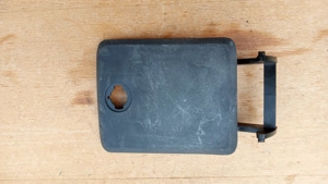 Suzuki Burgman UH 125 - 150 tank ajtó