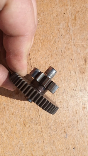 Kymco Xciting 250 - 300 i.e R közlőkerék - kép 3