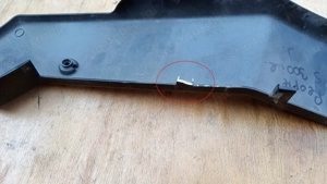 Kymco People S 250 - 300 i.e taposó alatti idom jobbos sérült - kép 10