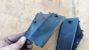 Kymco People S 250 - 300 taposóra szervizablak - kép 3