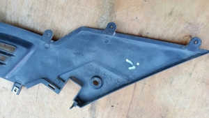 Kymco People S 250 - 300 oldalidomra műanyag jobbos - kép 3