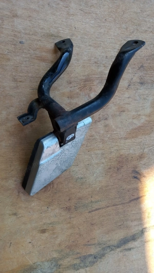 Kymco People S 250 - 300 hátsó lábtartó balos - kép 4