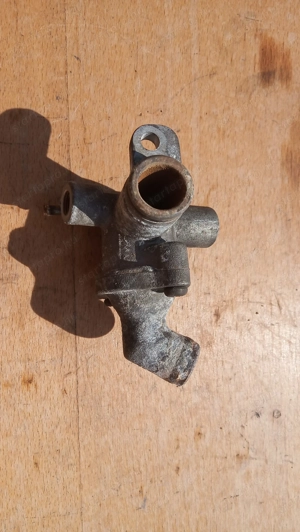 Kymco People S 250 - 300 i.e termosztát ház - kép 2