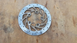 Kymco People S 250 - 300 hátsó féktárcsa