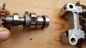 Kymco People S 250 vezérműtengely szelephimbával - kép 4