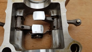 Kymco People S 250 vezérműtengely szelephimbával - kép 3