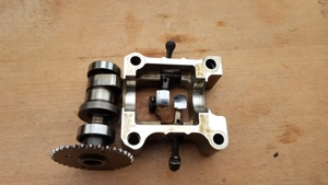 Kymco People S 250 - 300 i.e vezérműtengely szelephimbával - kép 3