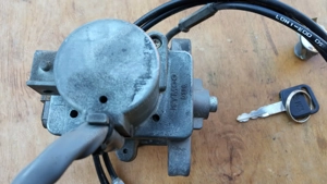 Kymco People S 250 - 300 karburátoros gyújtáskapcsoló - kép 3