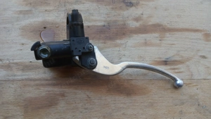 Kymco People S 250 - 300 főfékhenger jobbos - kép 5