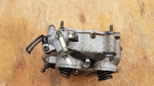 Benelli Velvet 400 hengerfej - kép 4