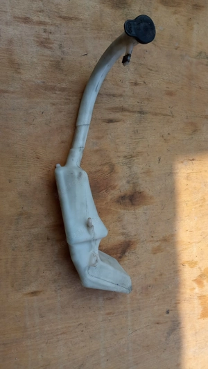 Yamaha Majesty 125 - 150 kiegyenlítő tartály