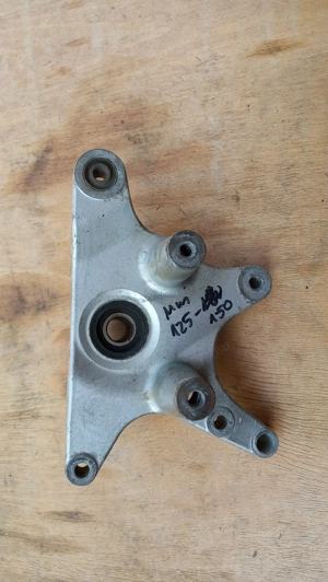 Yamaha Majesty 125 - 150 hátsó kerékcsapágy